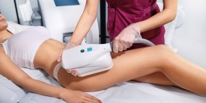 Fat+freezing+or+Cryolipolysis+treatment-min